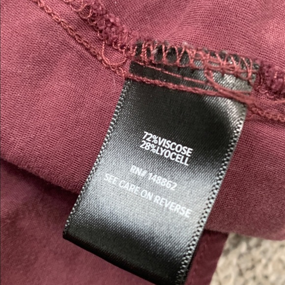 Torrid Peplum Challis Sweetheart Red Long Sleeve Blouse Size 2X - Picture 9 of 9